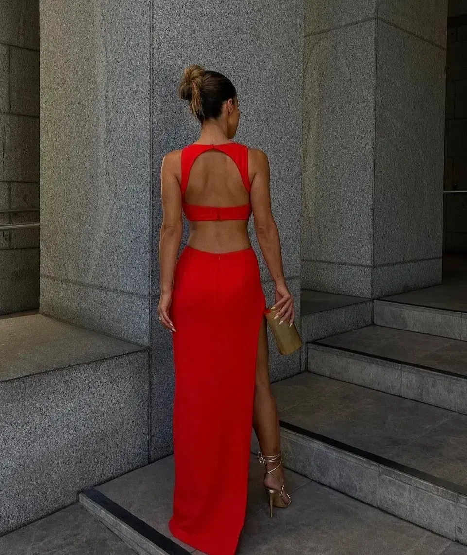Effie Kats Eniko Gown Red Size M / AU 10 for rent on The Volte - main image