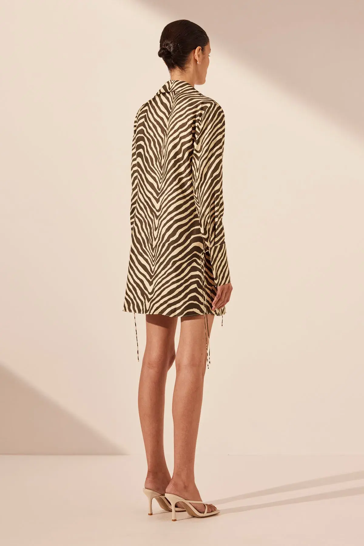 Shona Joy Sana Silk Shirt Tie Mini Dress Bone/Chocolate Size 8 - Image 3
