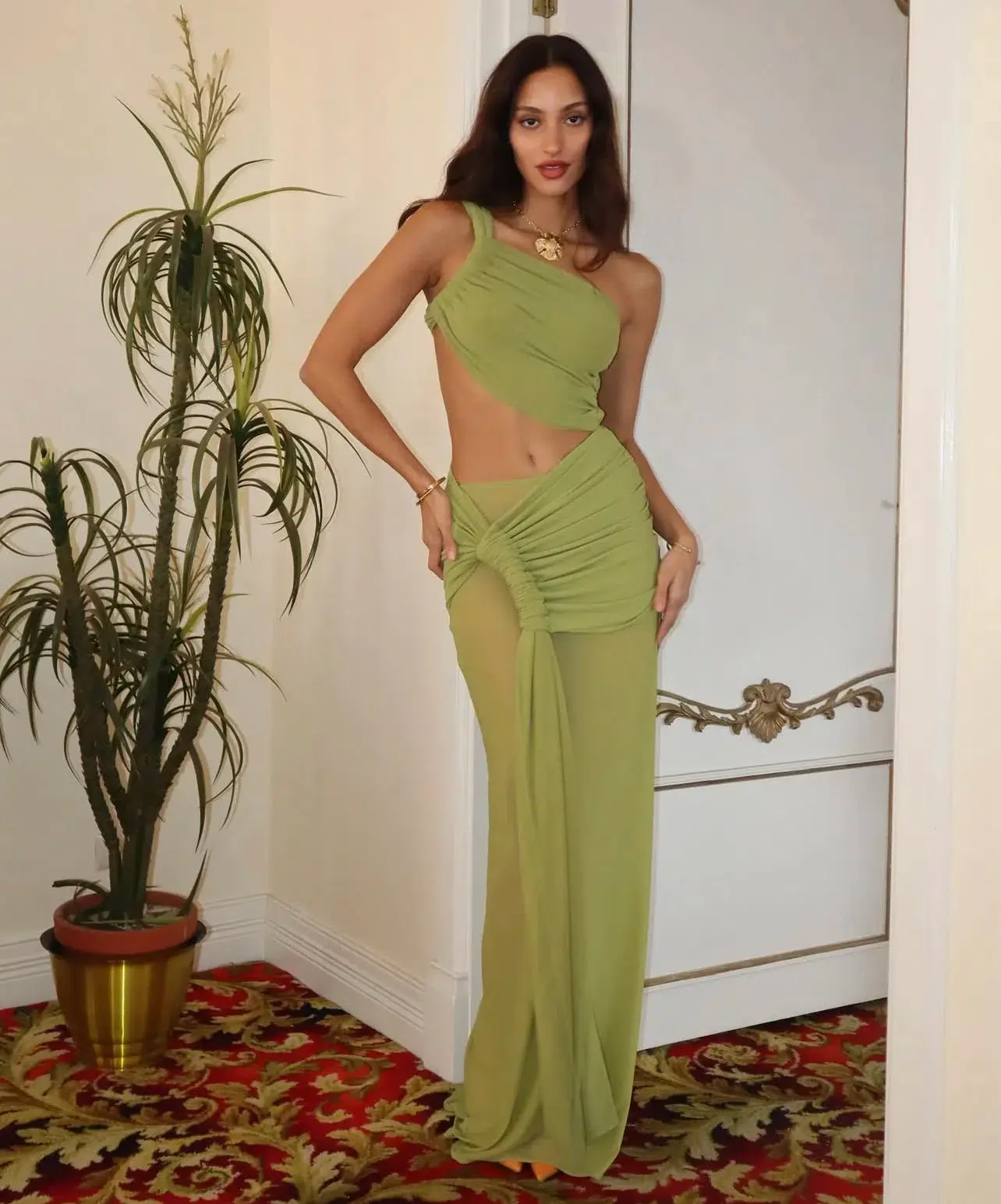 Deconduarte Paradiso Mesh Maxi Dress in Wasabi Size AU 6 - Image 1