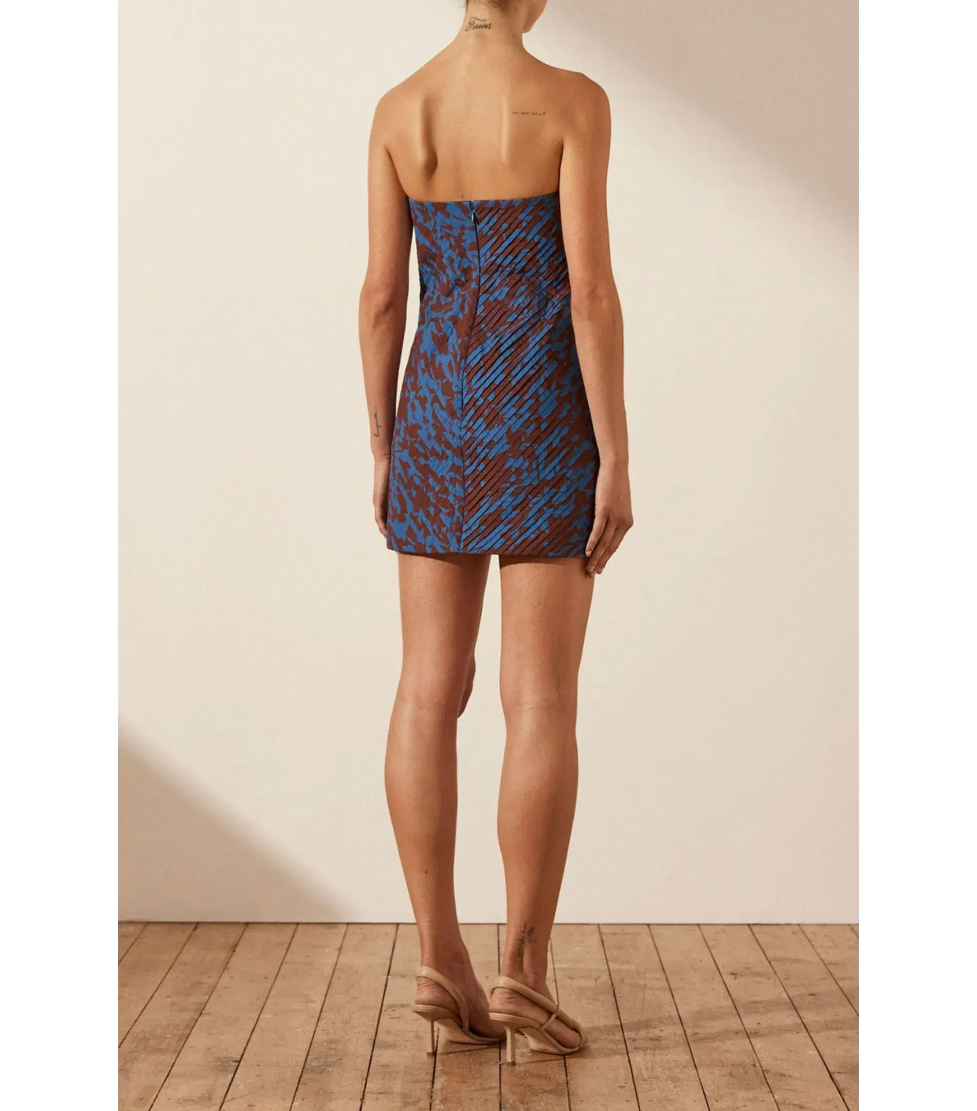Shona Joy Catia Strapless Pleated Mini Dress Print Size AU 10 - Image 3