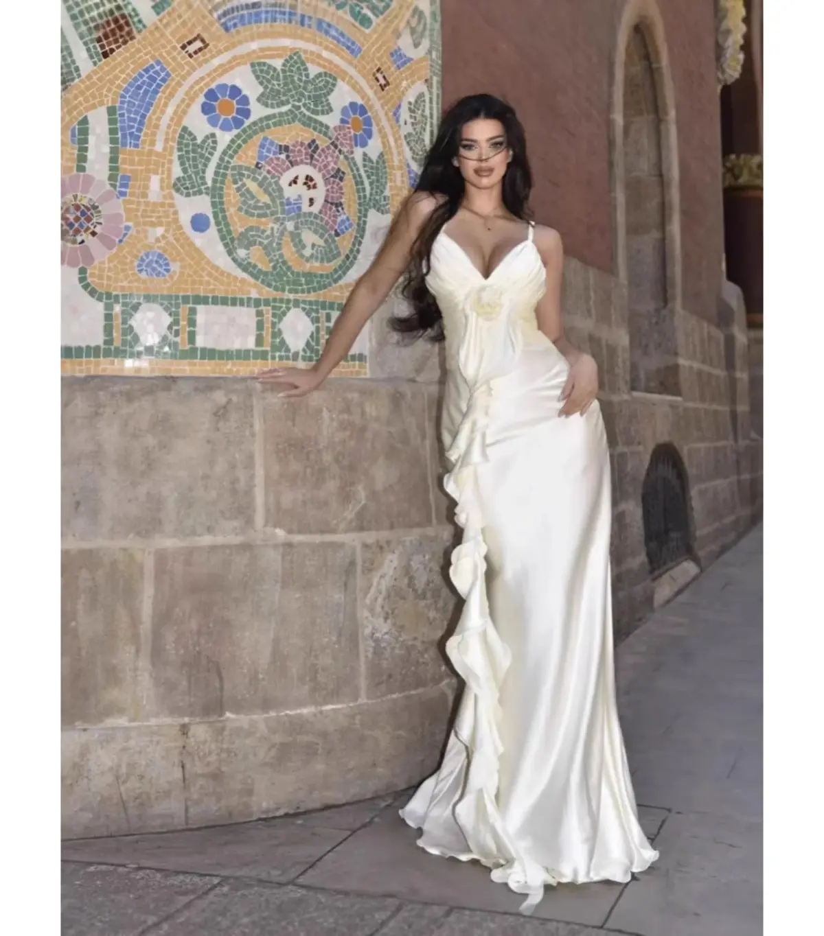 Maelle Paris Champagne Floral Twist Dress Cream Size Small / AU 8 - Image 1