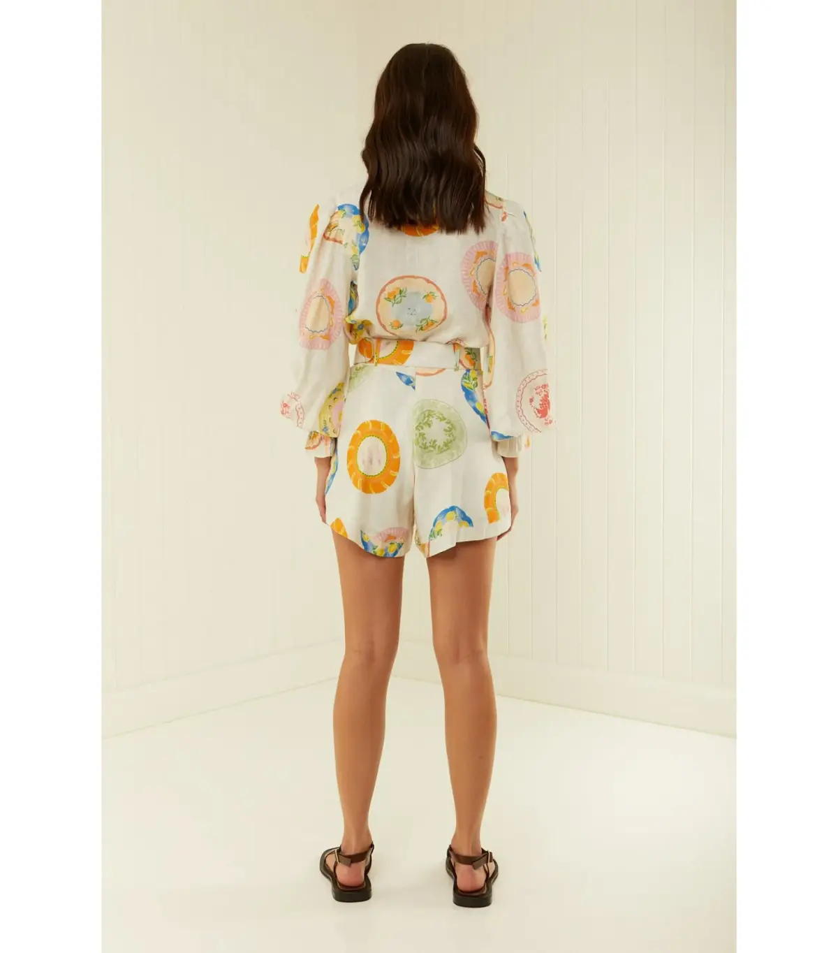 Palm Noosa Gili Shirt Size AU 12 and Short Size AU 10 Set in Plates - Image 3
