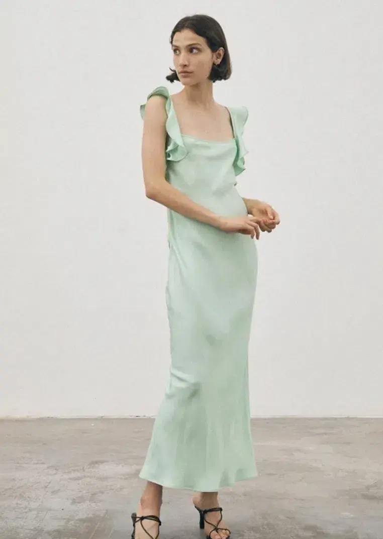 Maggie Marilyn Cover Girl Dress Mint Green Size 6 - Image 1