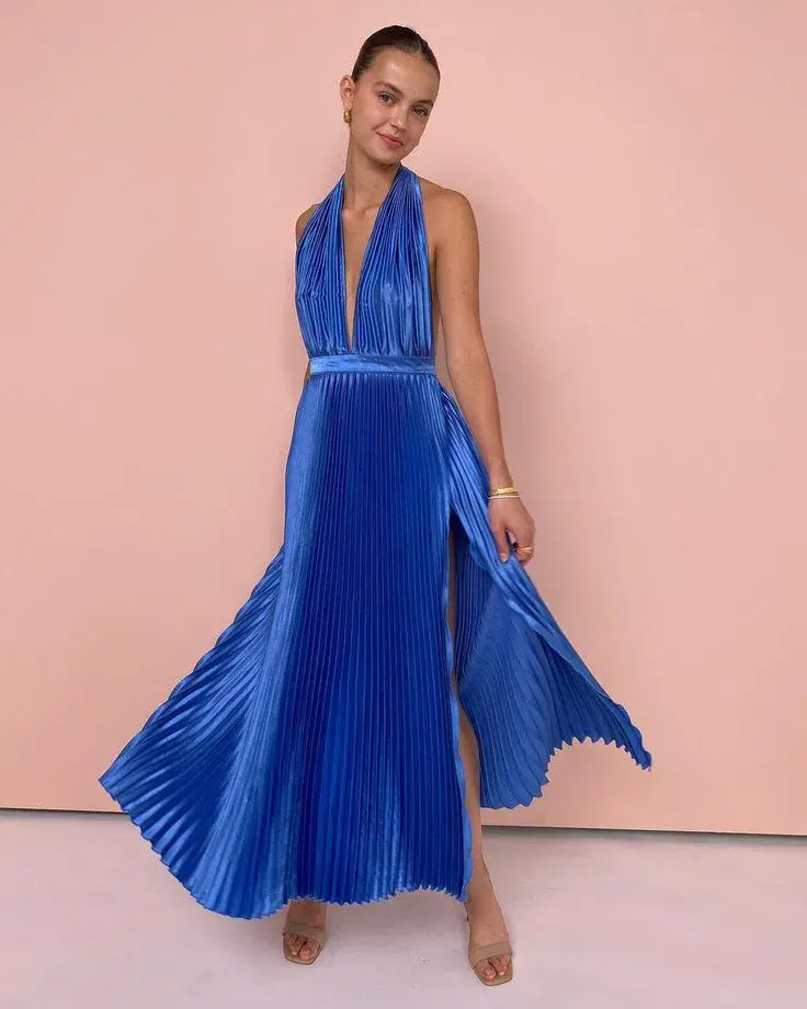 L'Idee Moderniste Gown Blue Size 10  - Image 1