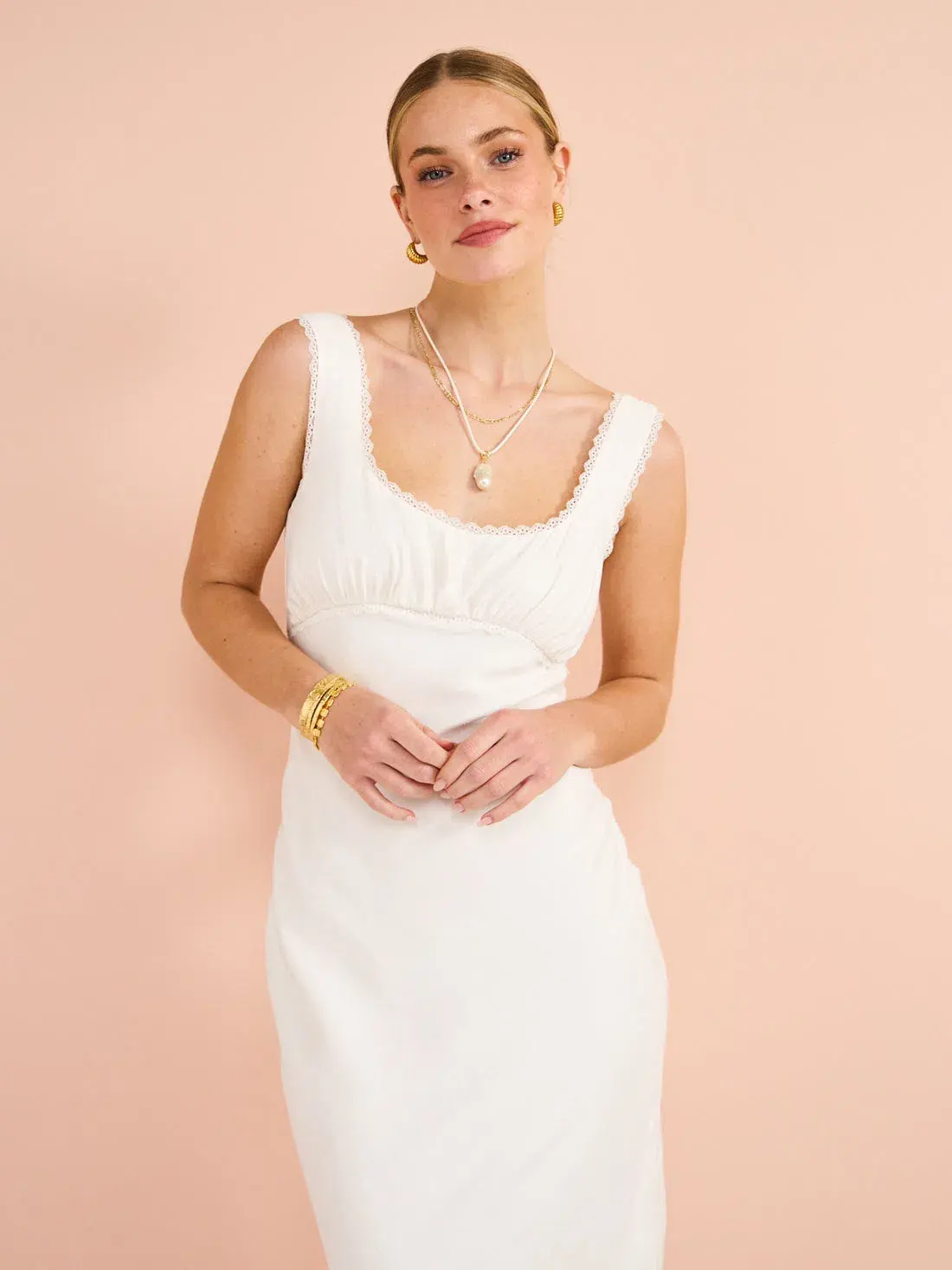 Isabelle Quinn Chelsea Lace Trim Maxi Dress in Ivory Size 8  - Image 4