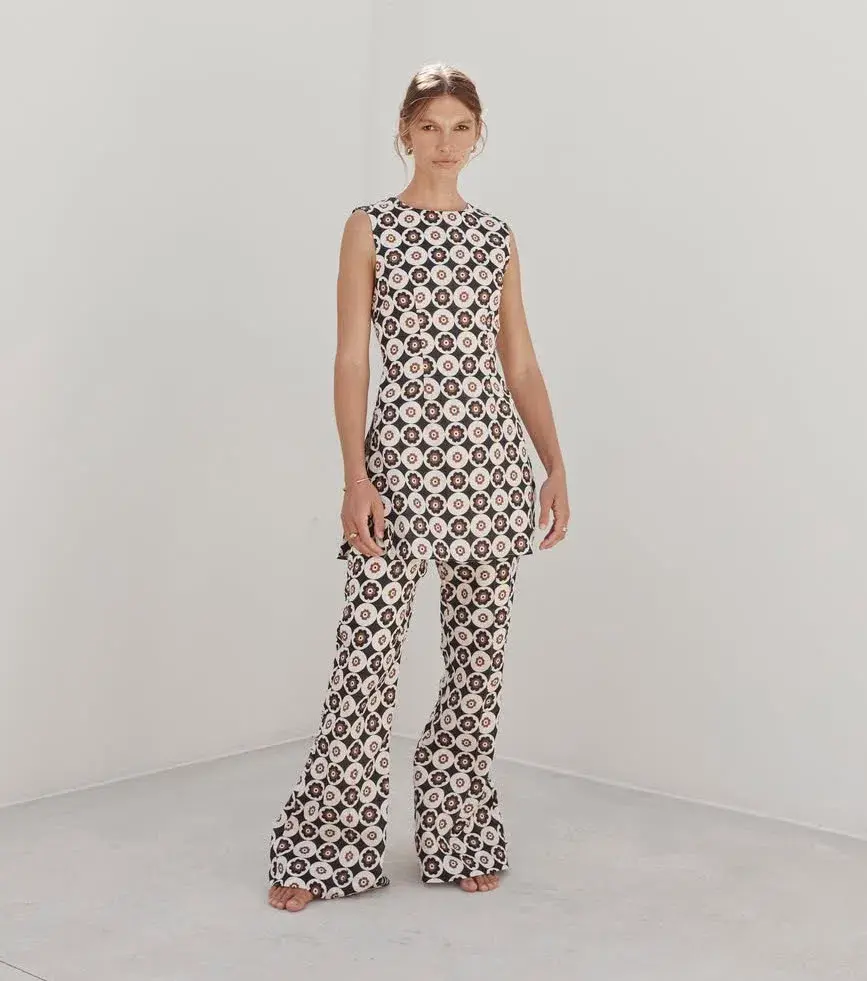 Dissh Dixon Tunic & Pant Set Floral Size 8 - Image 2
