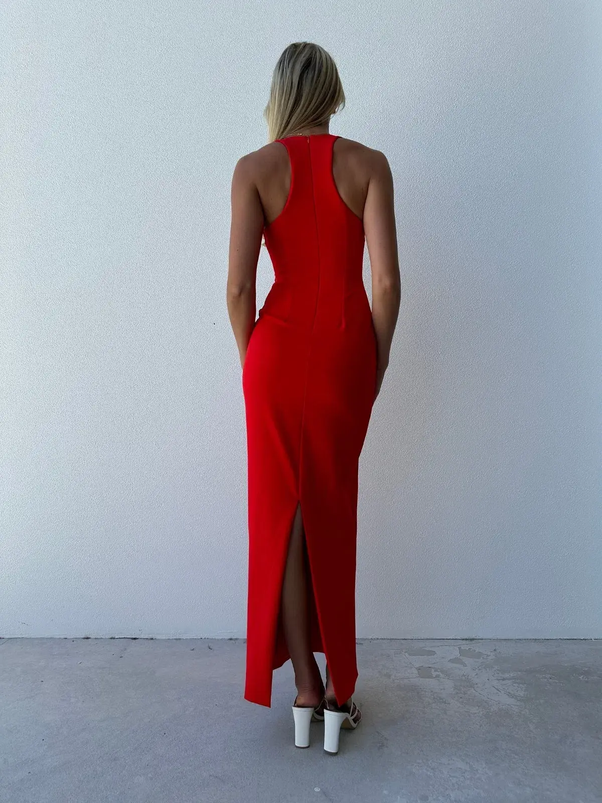 Effie Kats Eiza Gown Cherry Red size 8 - Image 10