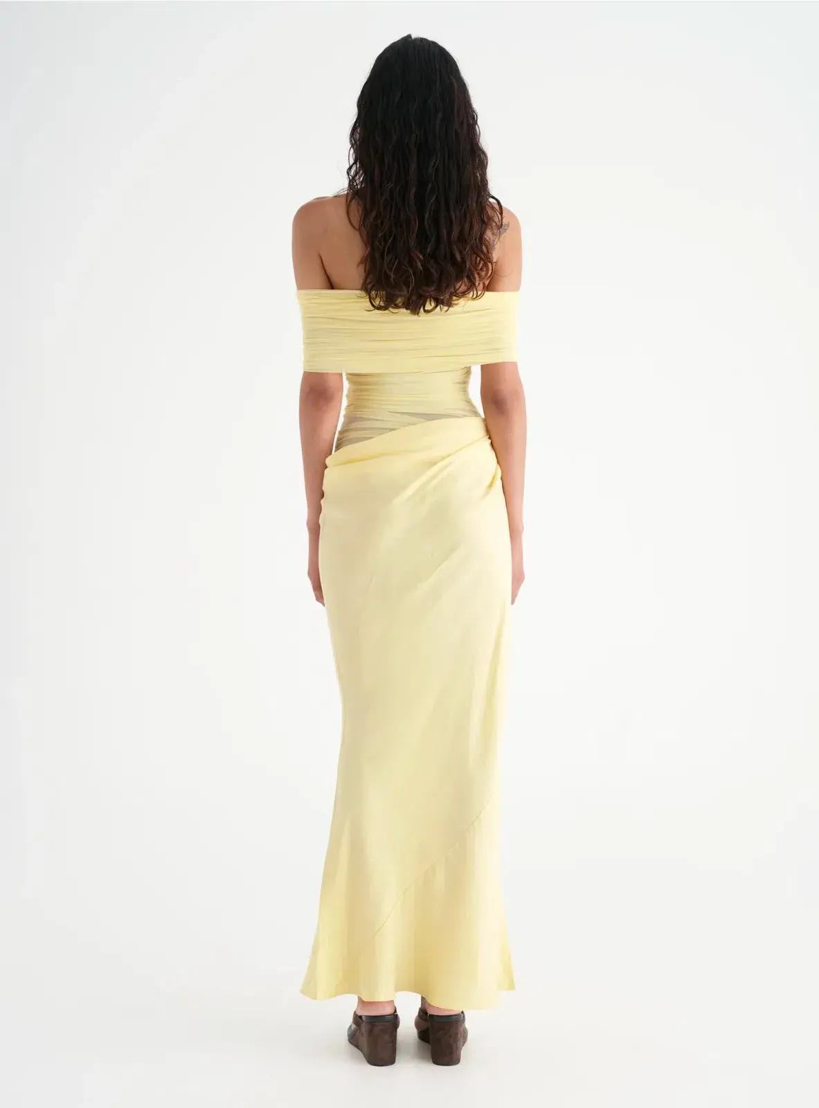 Benni Nico Off Shoulder Maxi Dress in Butter Size AU 10  - Image 3