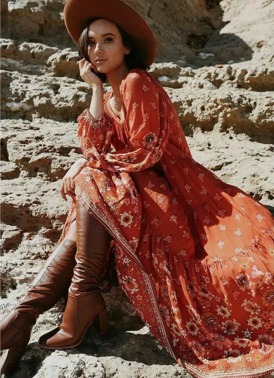 Spell & The Gypsy Joni Gown Oversized Red Size Medium Au 10 - Image 2