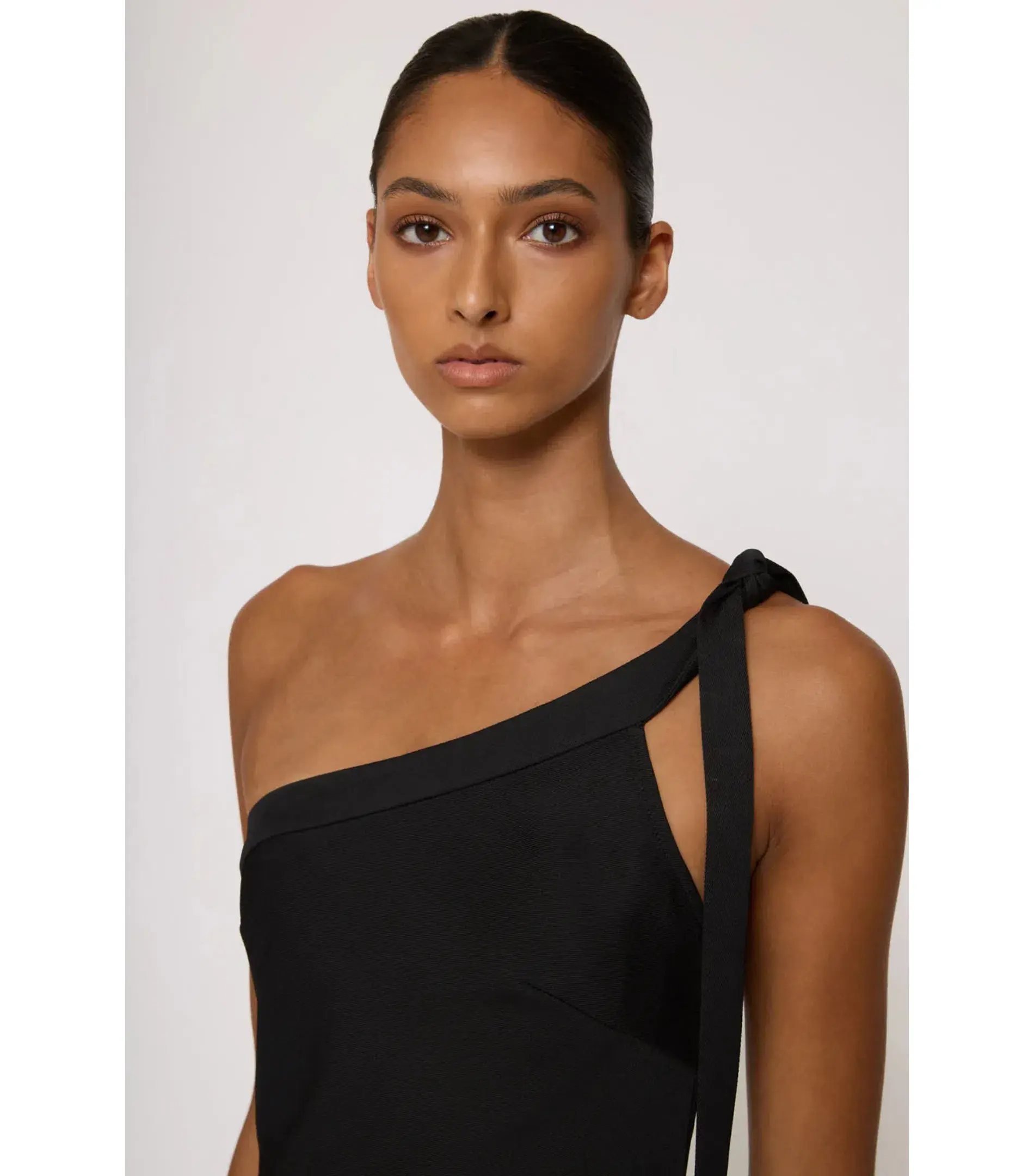 By Johnny Beverly Tie Shoulder Gown Black Size AU 6 - Image 4