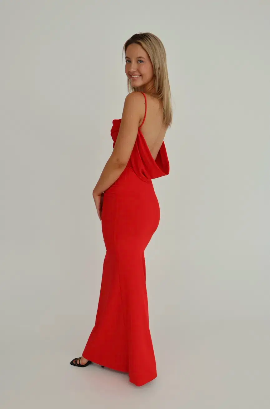 Effie Kats Havilland Gown Red size 8 - Image 1