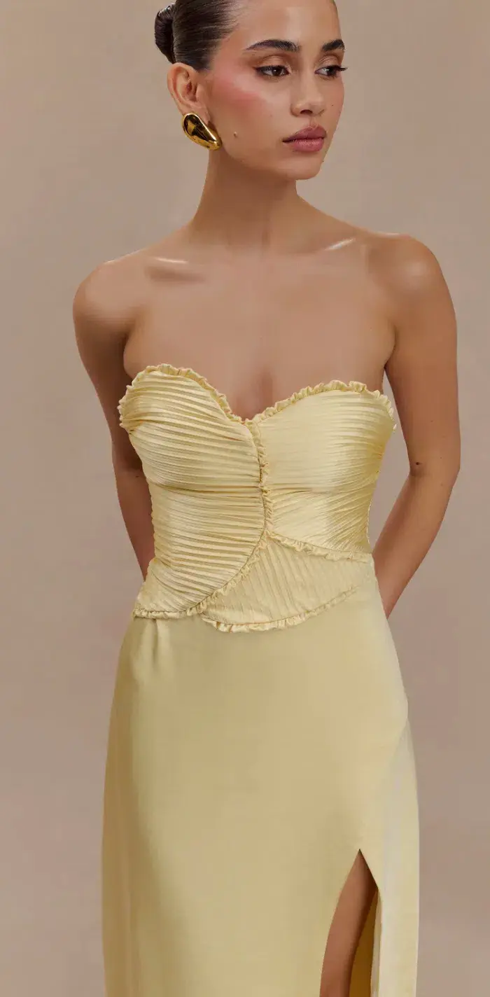 Meshki Larissa  for rent on The Volte - main image