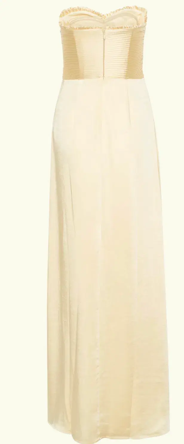 Meshki Larissa  for rent on The Volte - main image