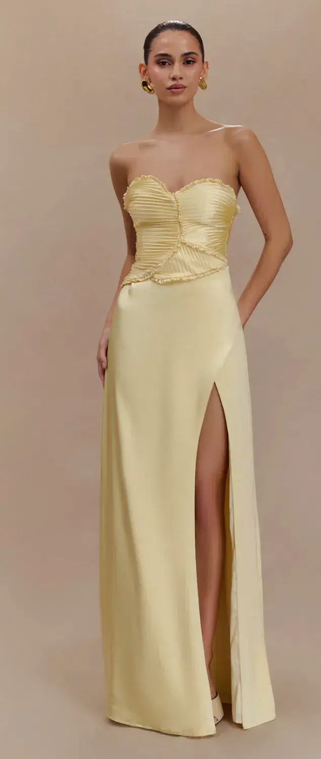 Meshki Larissa  for rent on The Volte - main image