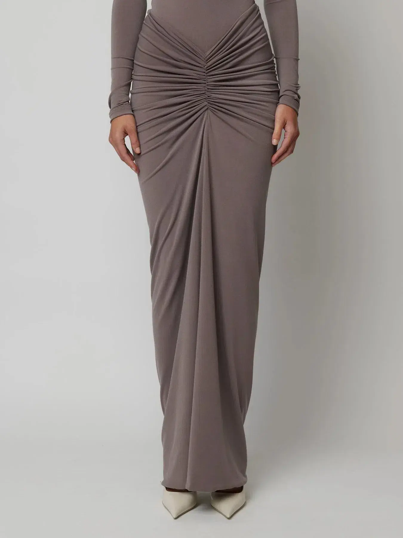 Effie Kats Tia Bodysuit and Kayson Maxi Skirt Sett Grey Size 8 - Image 4