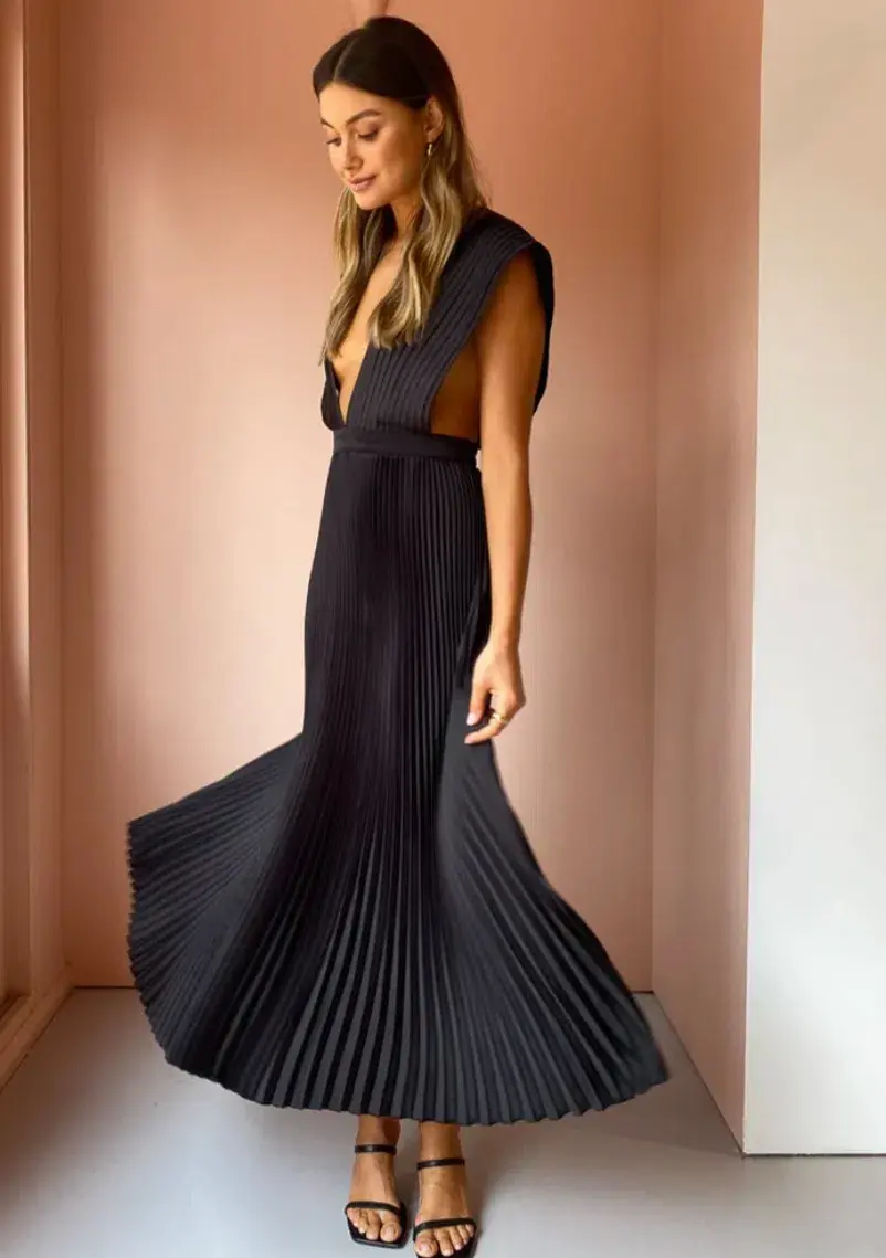 L’idee Gala Gown Noir Maxi Black Size AU 6 - Image 3