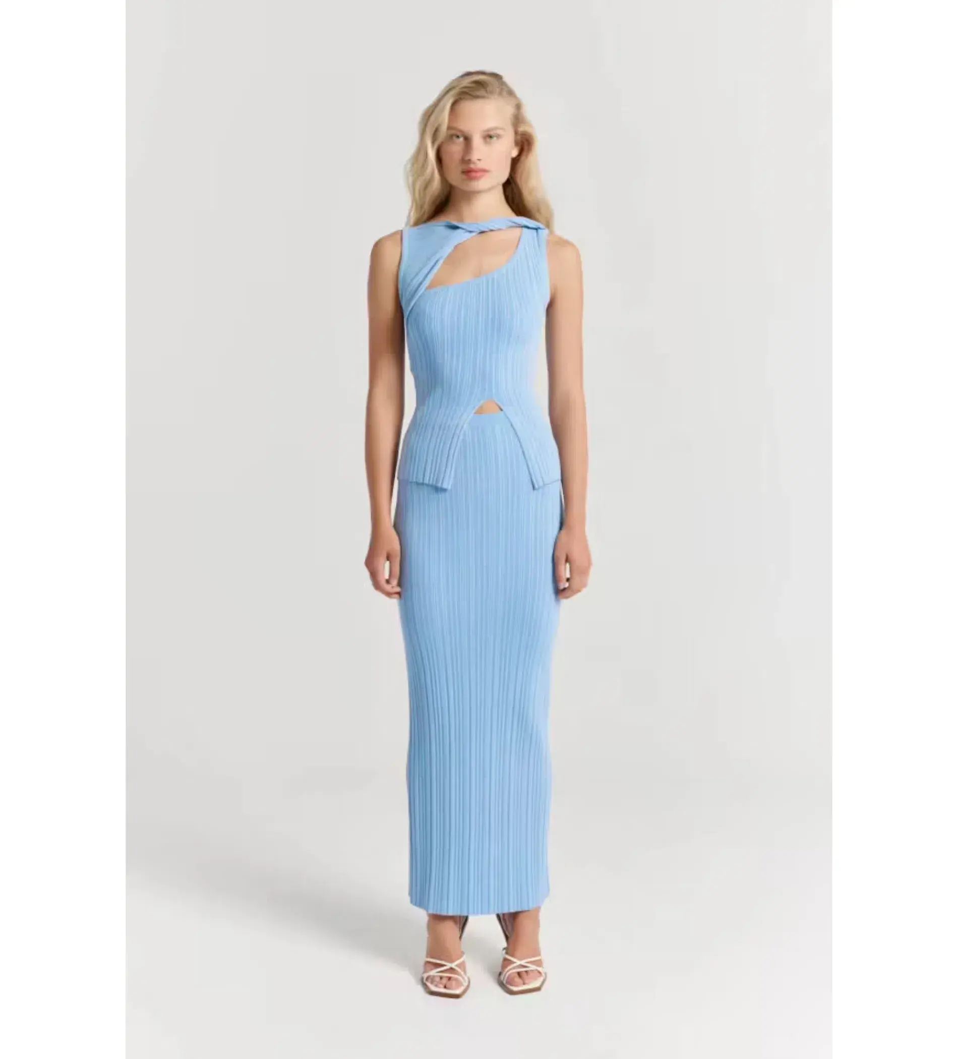 Henne Romee Set- Cloud Blue- Size 10 - Image 3