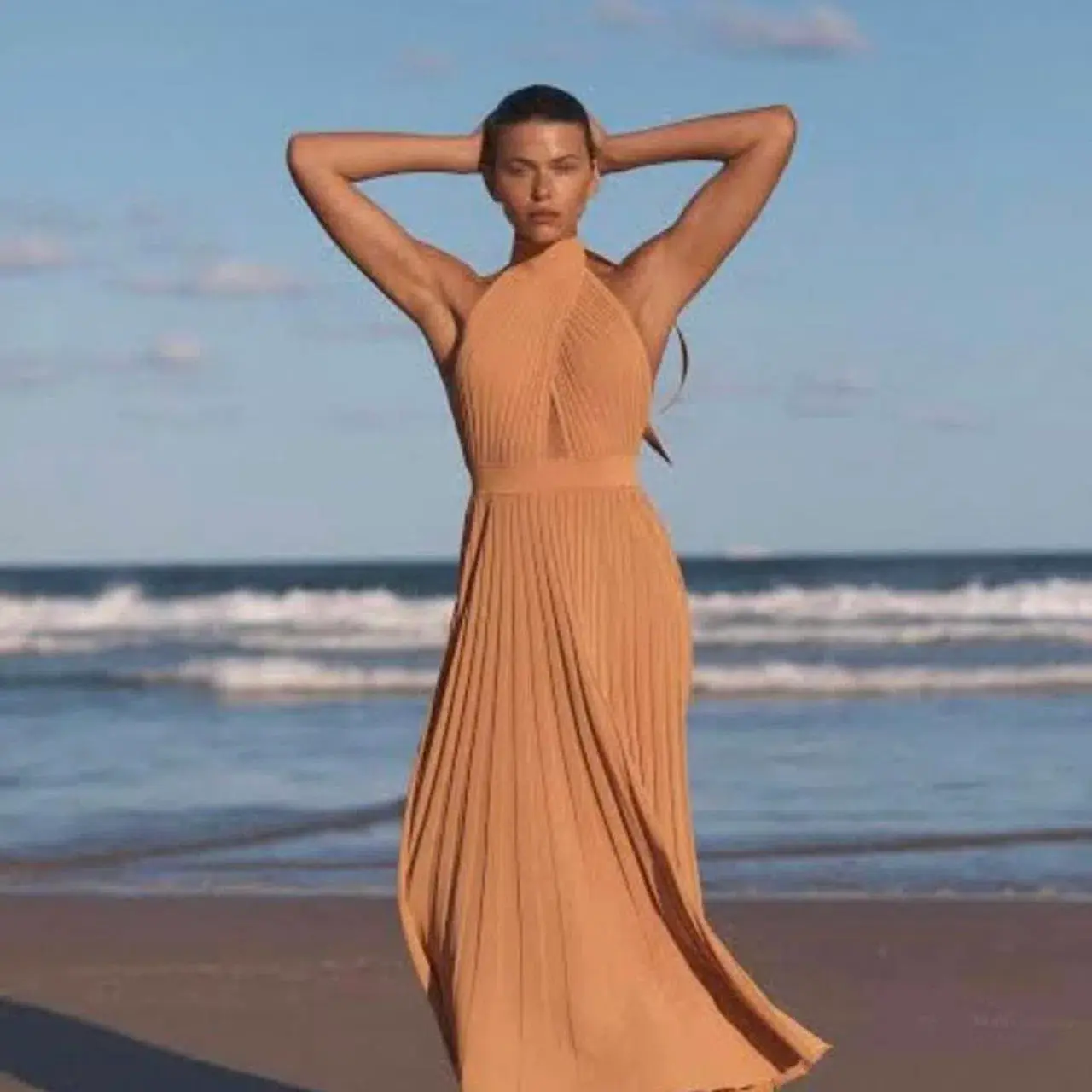 Scanlan Theodore Orange Crepe Knit Pleated Dress Size 10 - Image 1