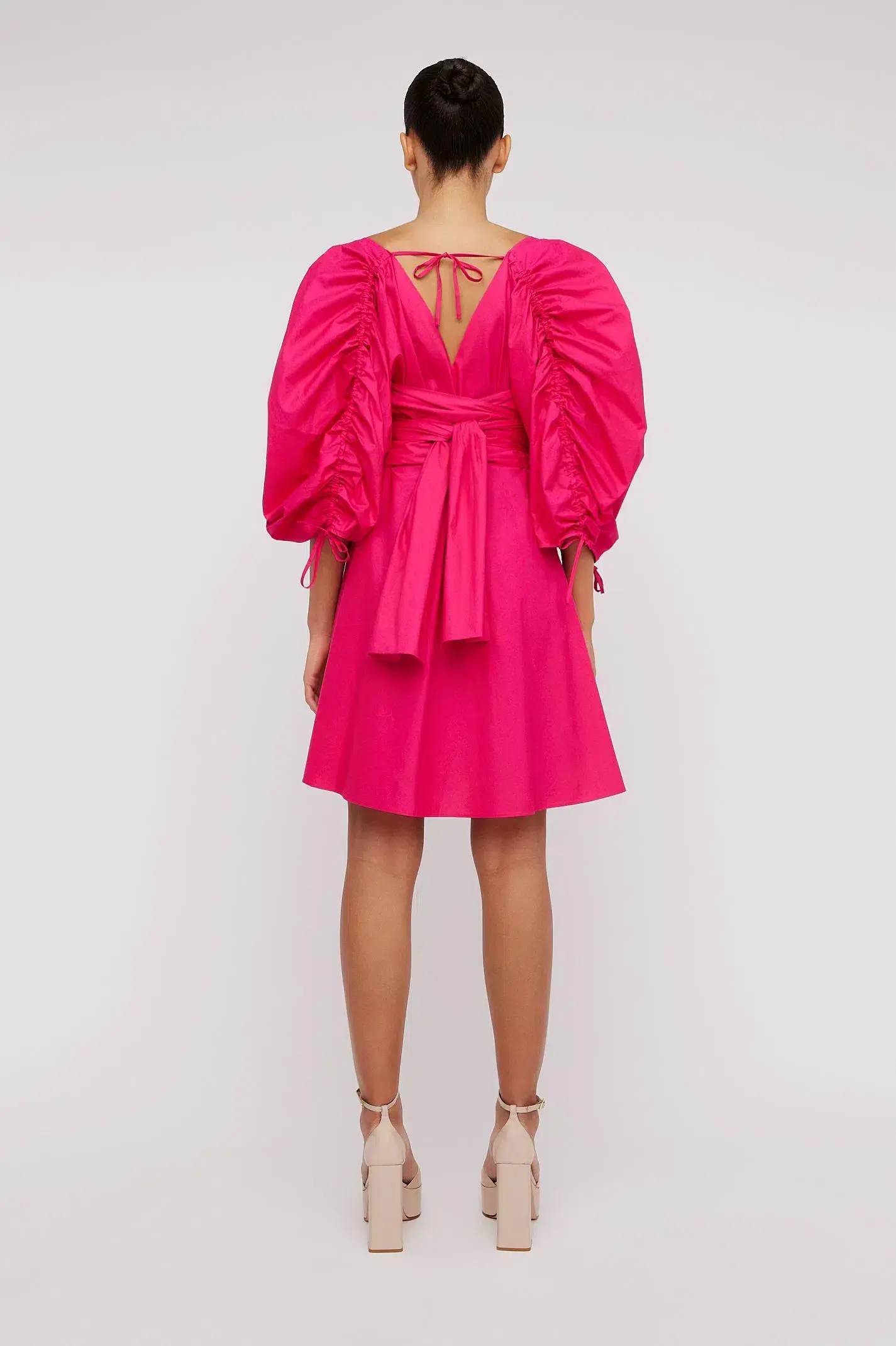 Scanlan Theodore Parachute Gather Sleeve Mini Dress Fuchsia Size 8 - Image 2