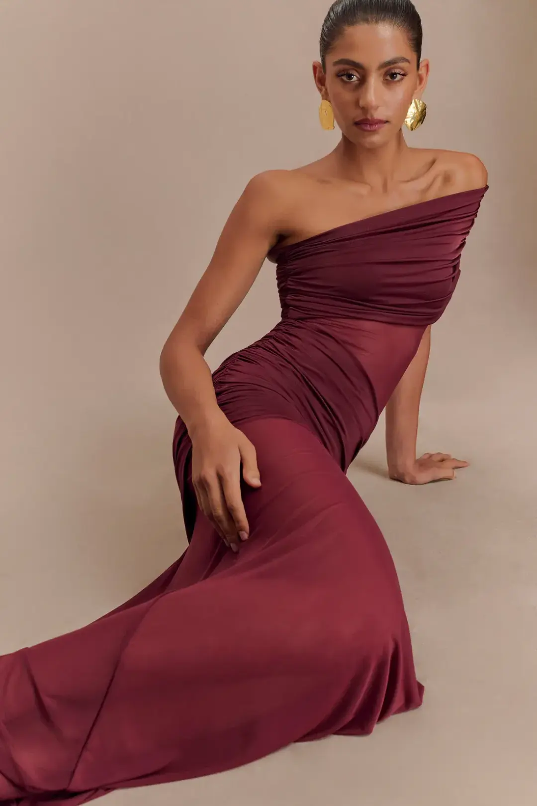 Meshki Dallas One Shoulder Burgundy size 10 for rent on The Volte - main image