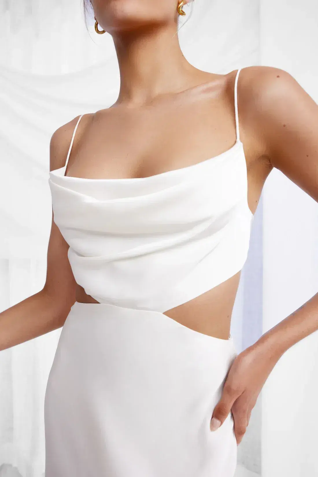 Lexi Celia Maxi Dress in Oyster Size AU 6 - Image 2