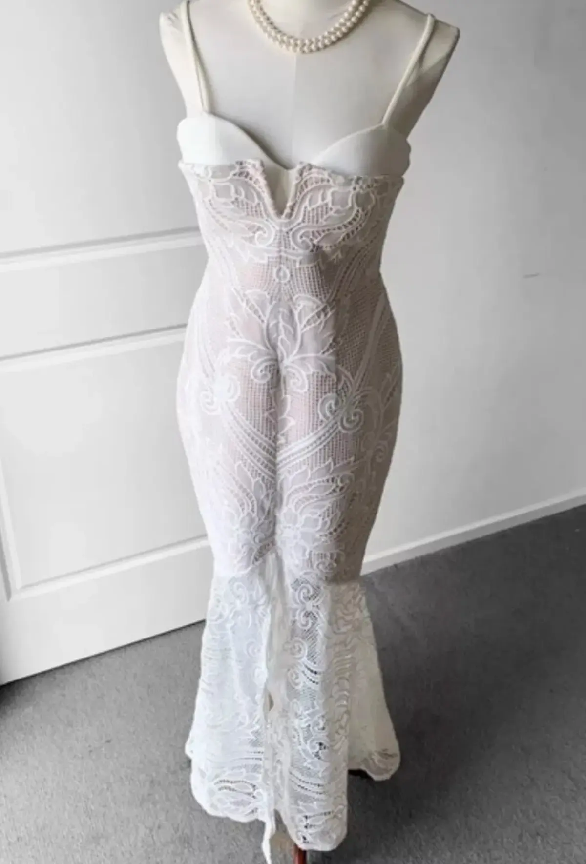 Sheike Lunar Lace Maxi Ivory Size 16 - Image 5