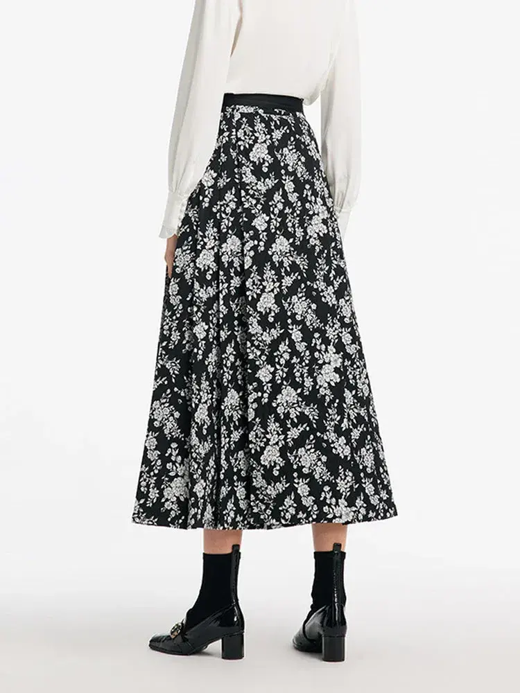 Camellia Jacquard Pleated Women Mamianqun With Bottomed Skirt - Image 4