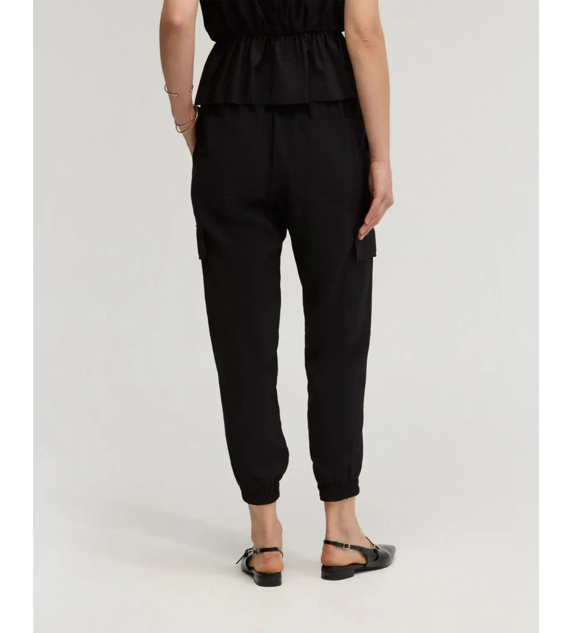 Oxford Minty Cargo Pants Black Size 8 - Image 4