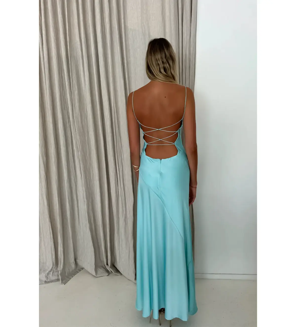 HNTR The Label Alix Gown Teal Size 8  - Image 3