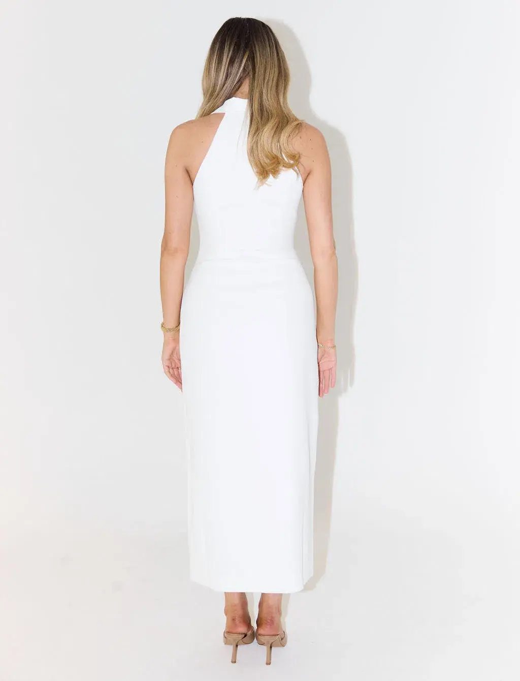 Odd Muse The Ultimate Muse Collar Maxi Dress in White Size XXS / AU 4 for rent on The Volte - main image