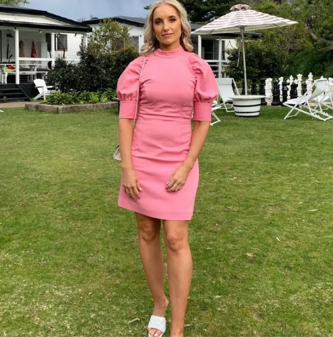 Rebecca Vallance Winslow Short Sleeve Mini Dress in Pink in Size 8 - Image 3