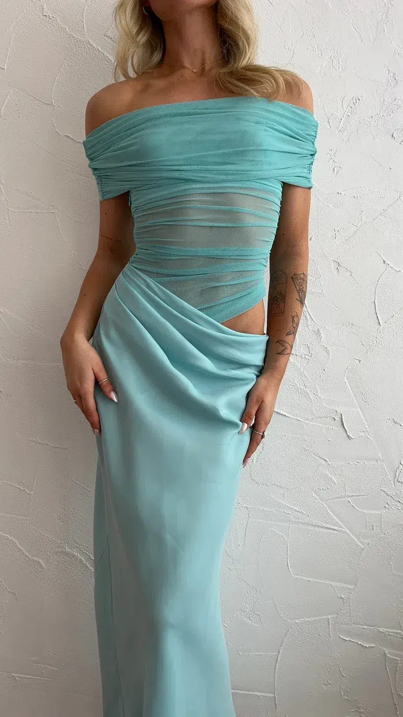 Benni Nico Off Shoulder Maxi Blue Size 8 - Image 2