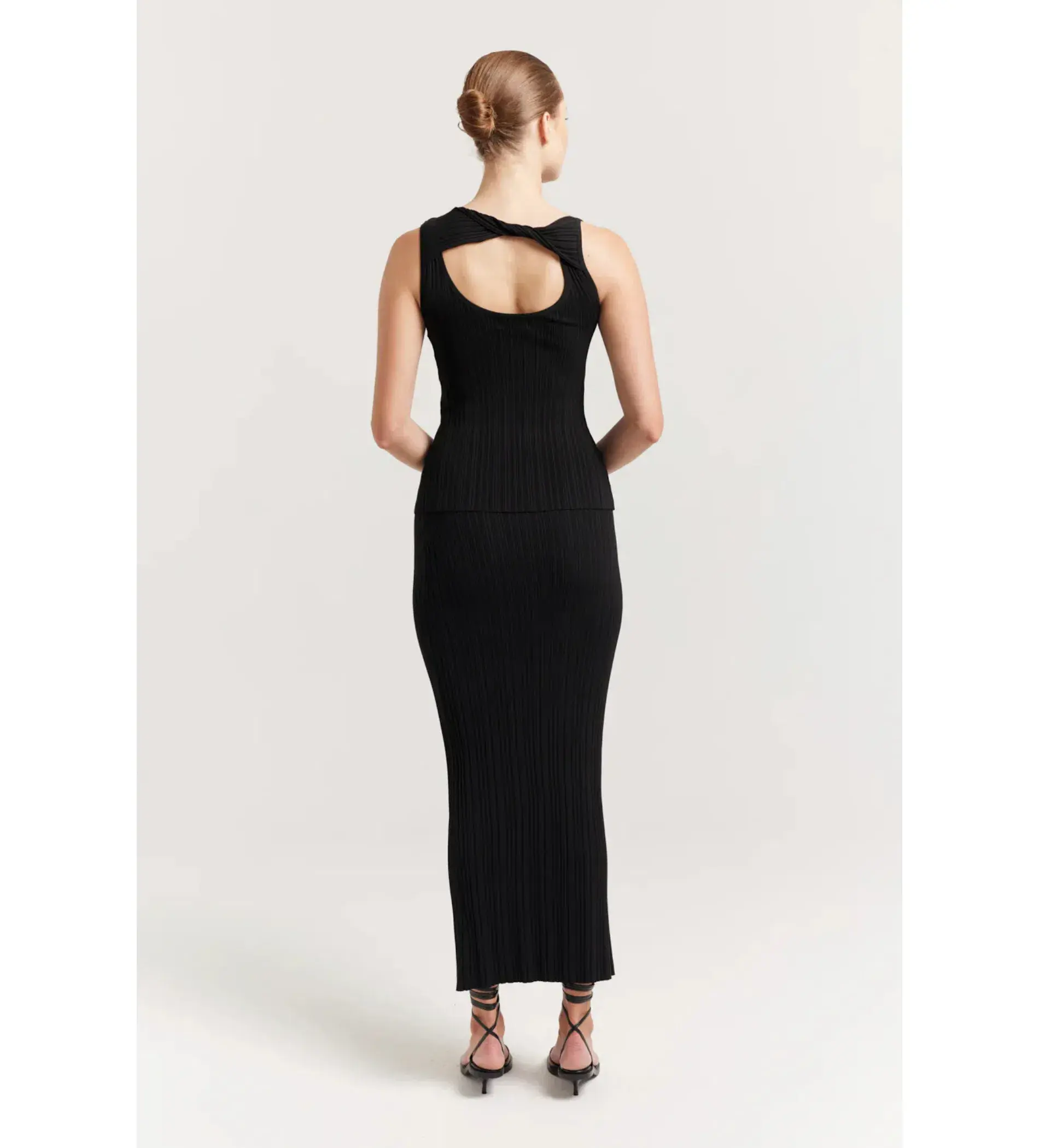 Henne Romee Knit Skirt and Top Set in Black Size AU 12 - Image 3