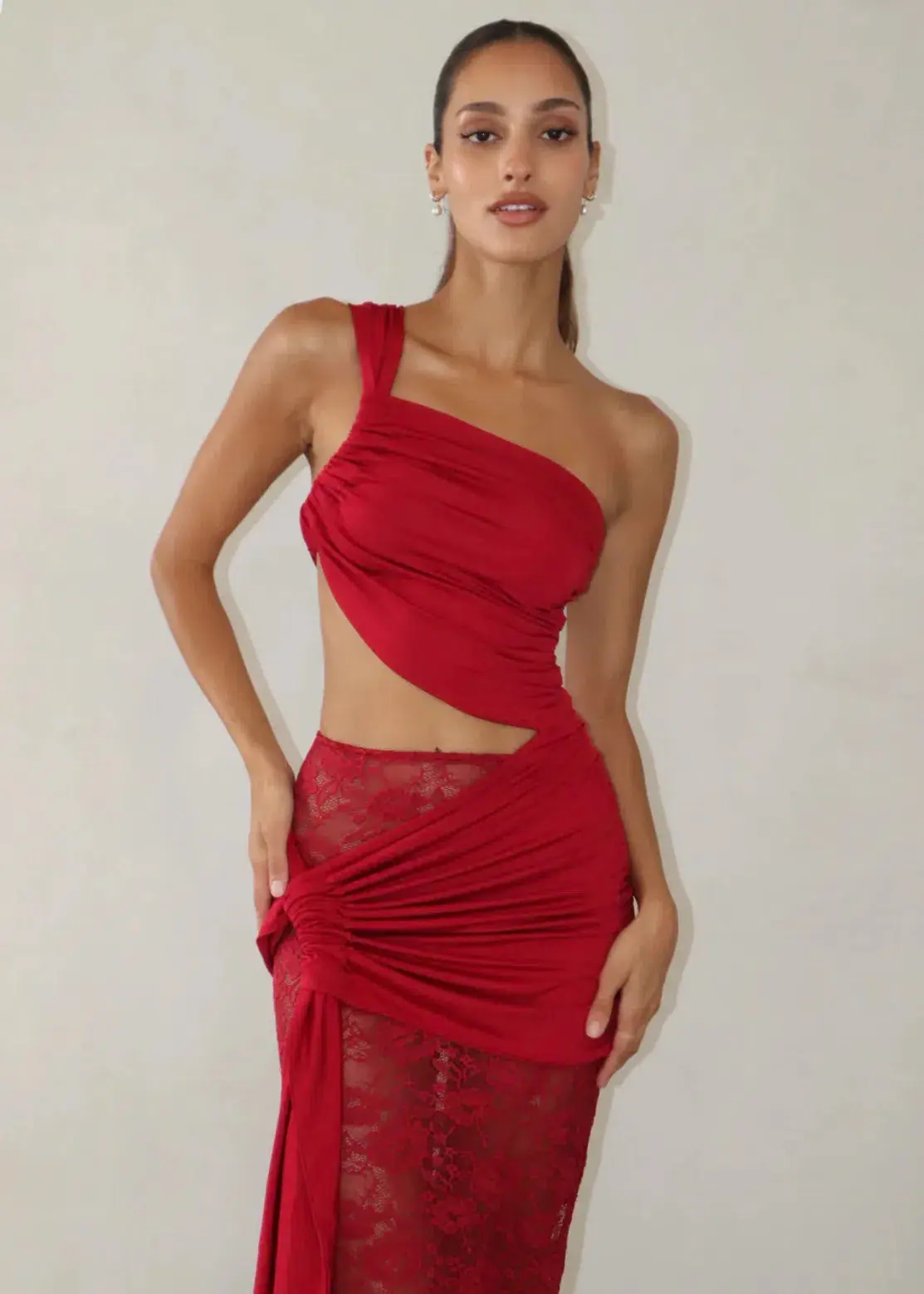 Deconduarte RTW Berry Paradiso Red Lace Maxi Size 6 - Image 3