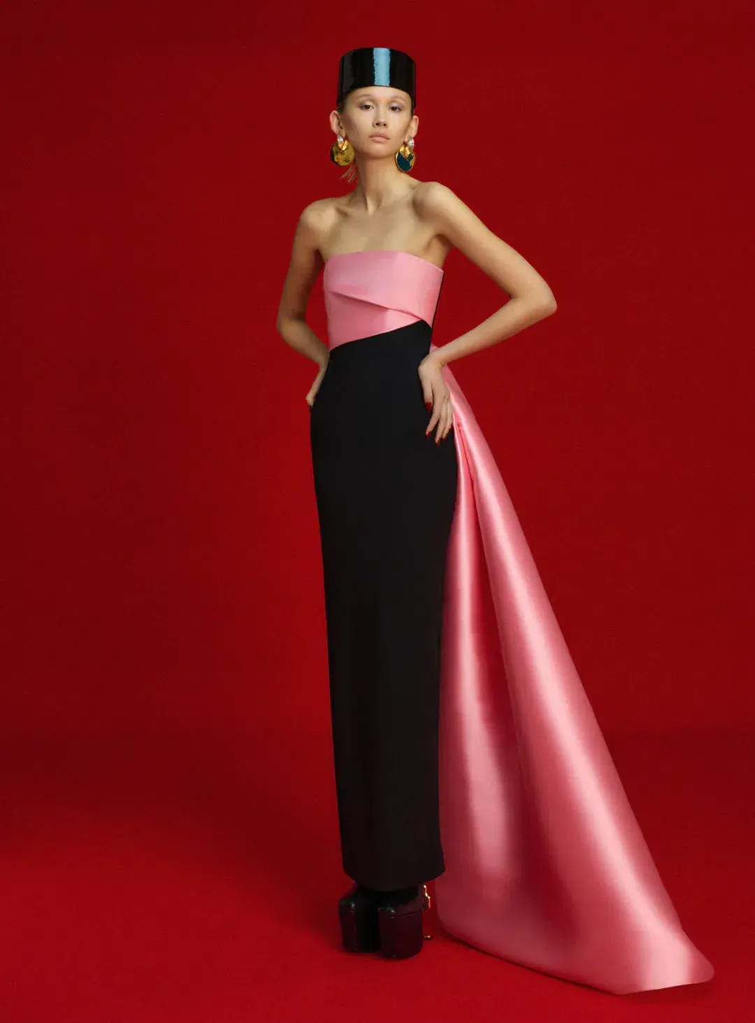 Solace London The Kinsley Maxi Dress in Soft Pink and Black - Size 8 - Image 2