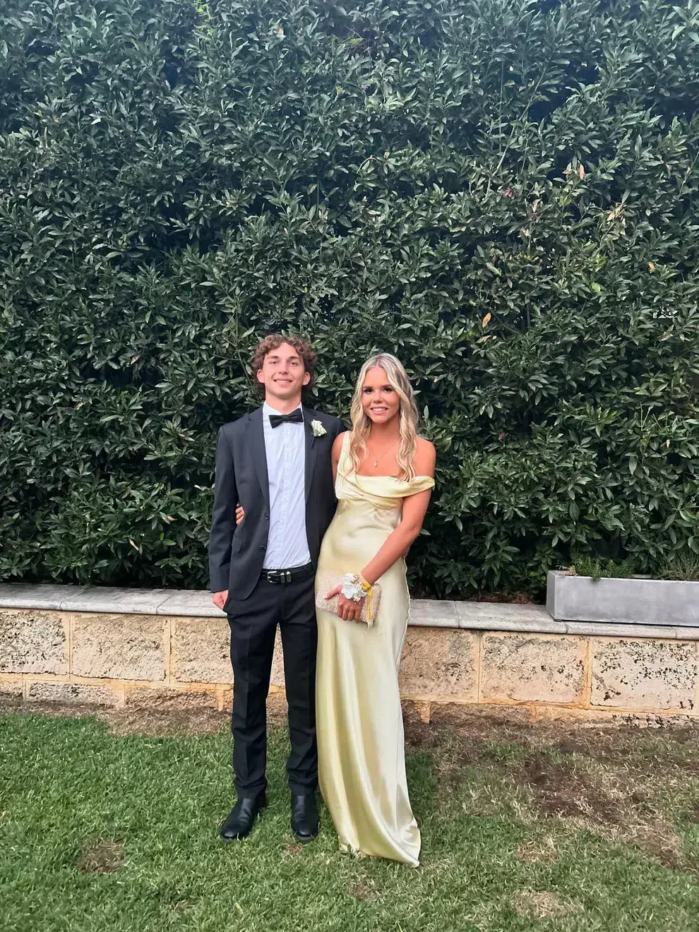 Natalie Rolt Μonika Gown Lemon Size 0/AU 6 - Image 2