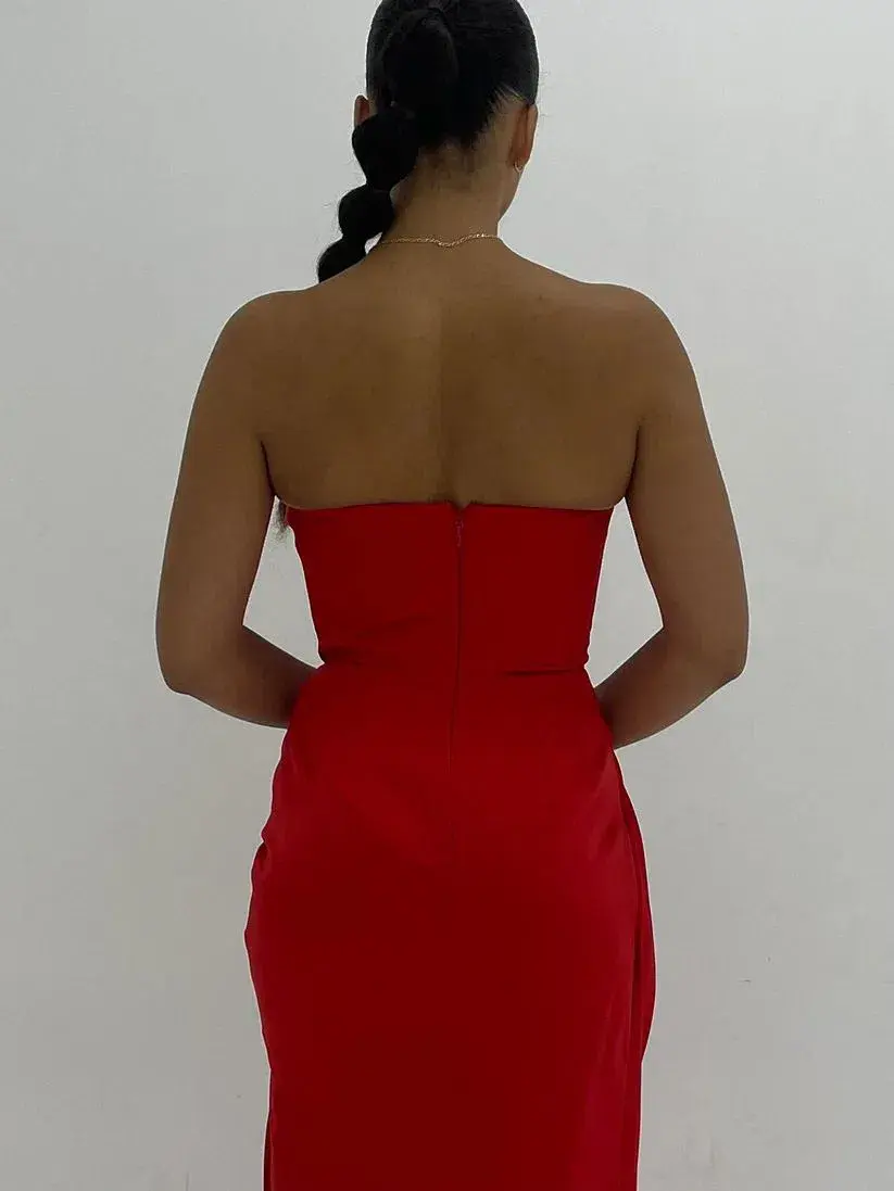 House of CB Adrienne Satin Strapless Gown in Scarlett Size S/AU8 - Image 3