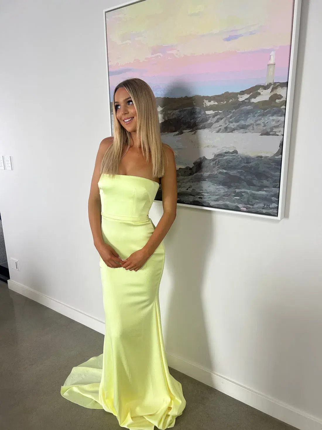 Alex Perry Cassidy Strapless Gown Lime Size 6 - Image 3