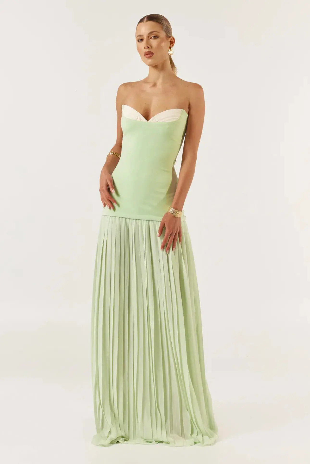 She is Olla Nicolette Maxi Dress Green Size XS/Au 6  - Image 1