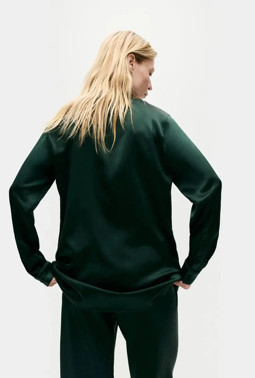 Silk Laundry Relaxed Blazer Scarab Green Size AU 8 for rent on The Volte - main image