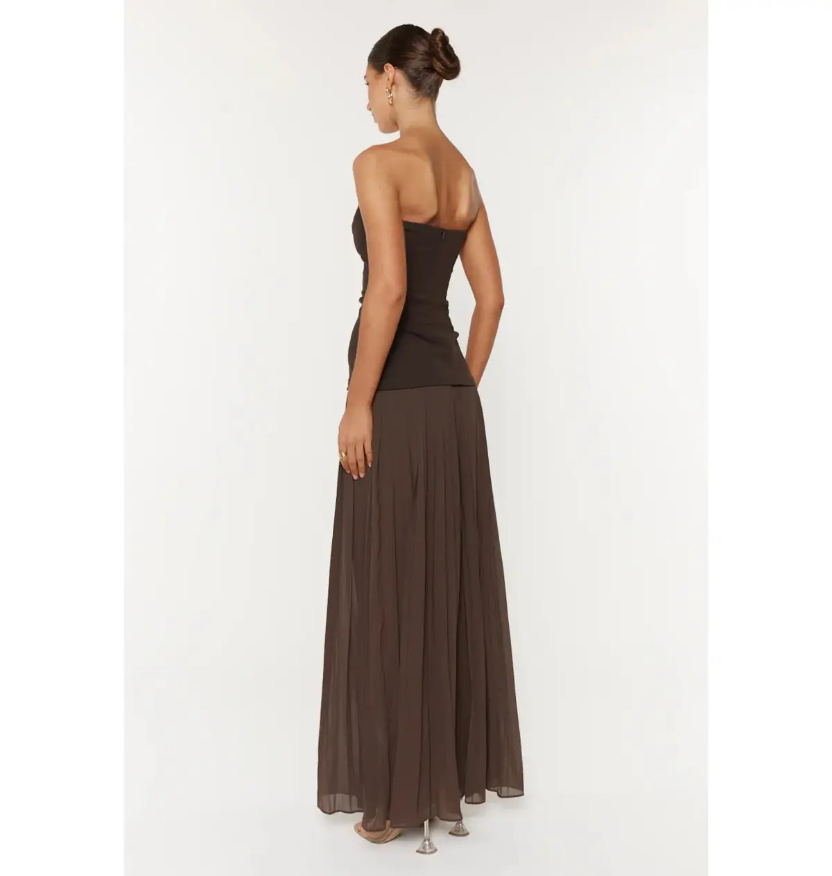 She is OLLÁ Nicolette Maxi Dress Espresso Size AU 6 - Image 2