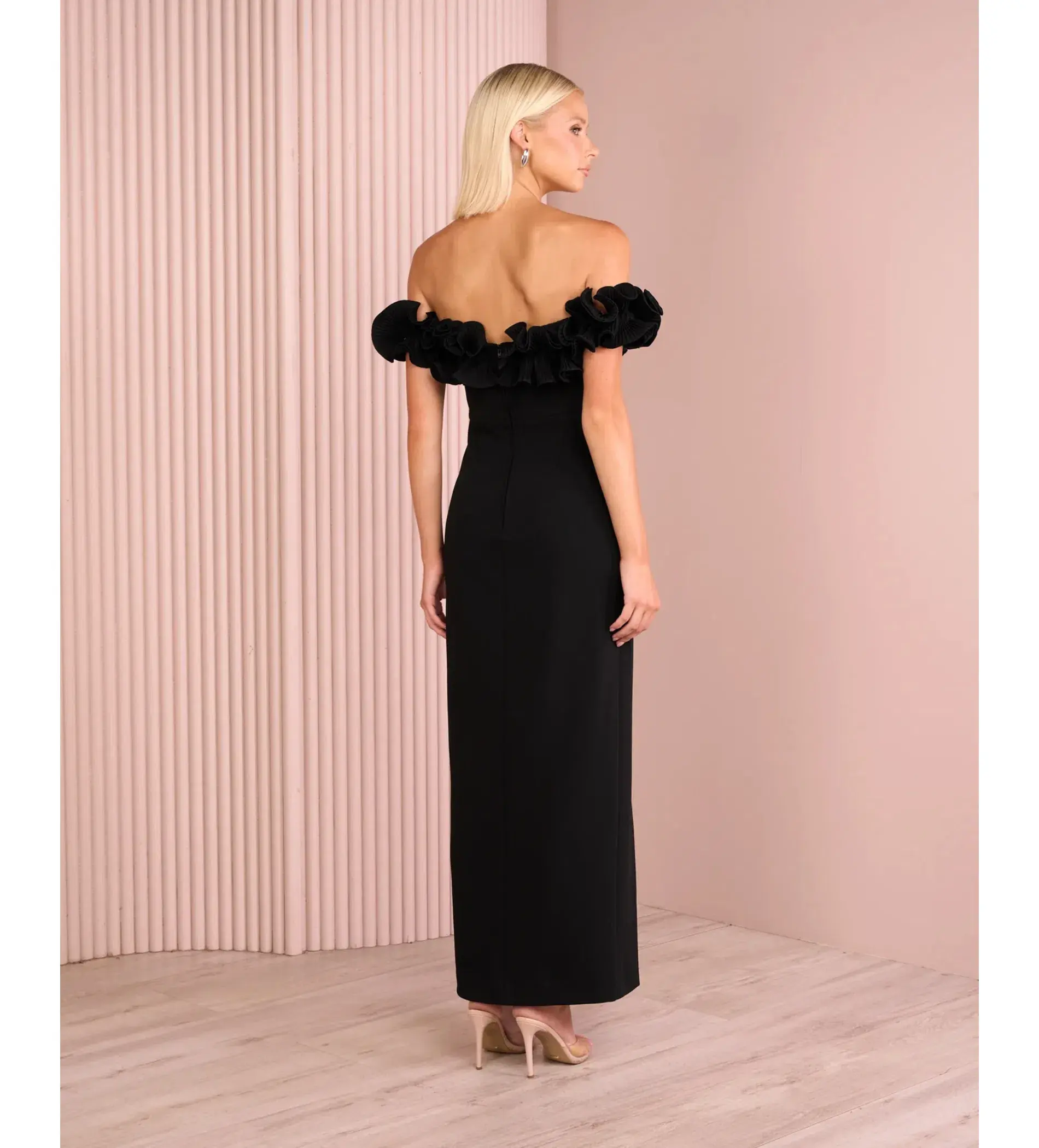 Azzurielle Farley Frill Off Shoulder Gown Black Size 8 - Image 6