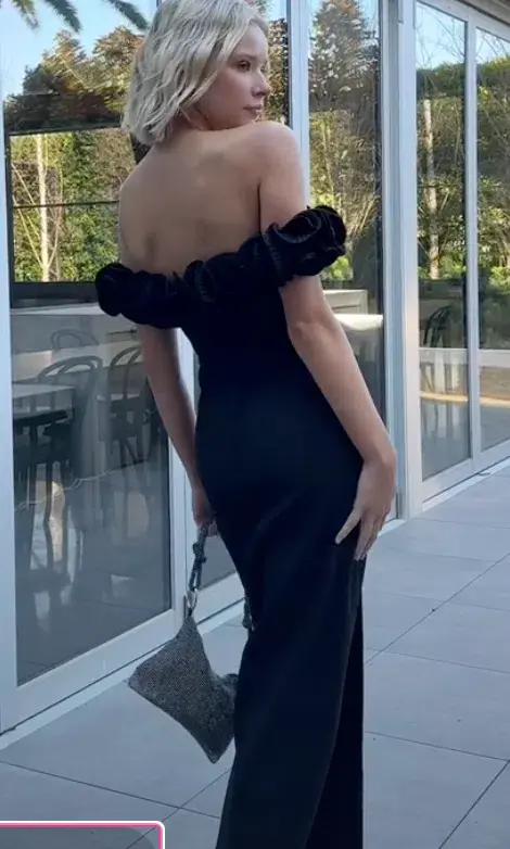 Azzurielle Farley Frill Off Shoulder Gown Black Size 8 - Image 5
