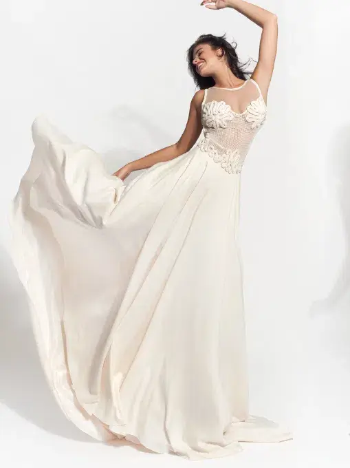 Atelier Zolotas Adeia Vintage Wedding Gown Cream Size 8 - Image 1