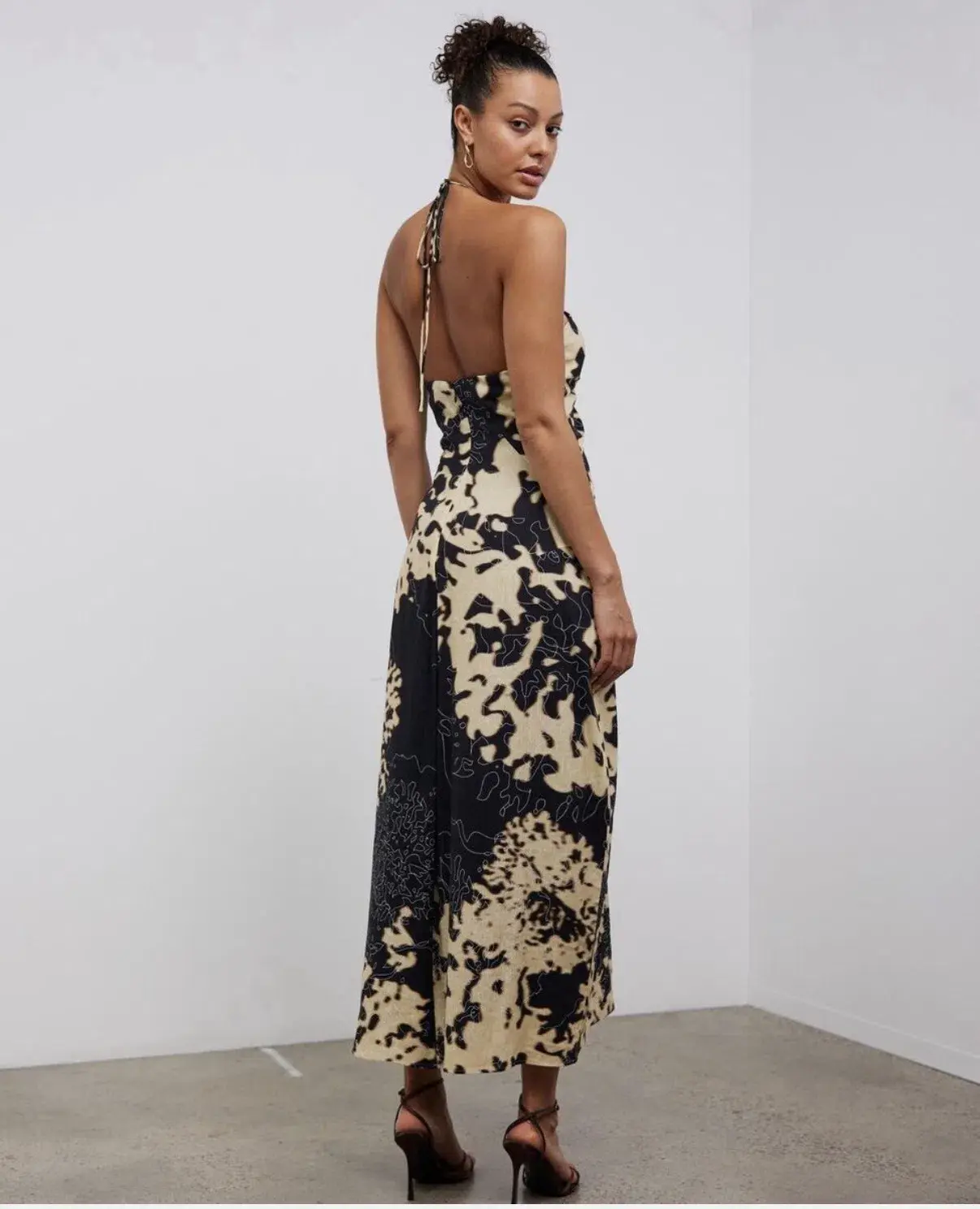 Camilla & Marc Kairi Midi Dress in Black Print Size 8 - Image 2