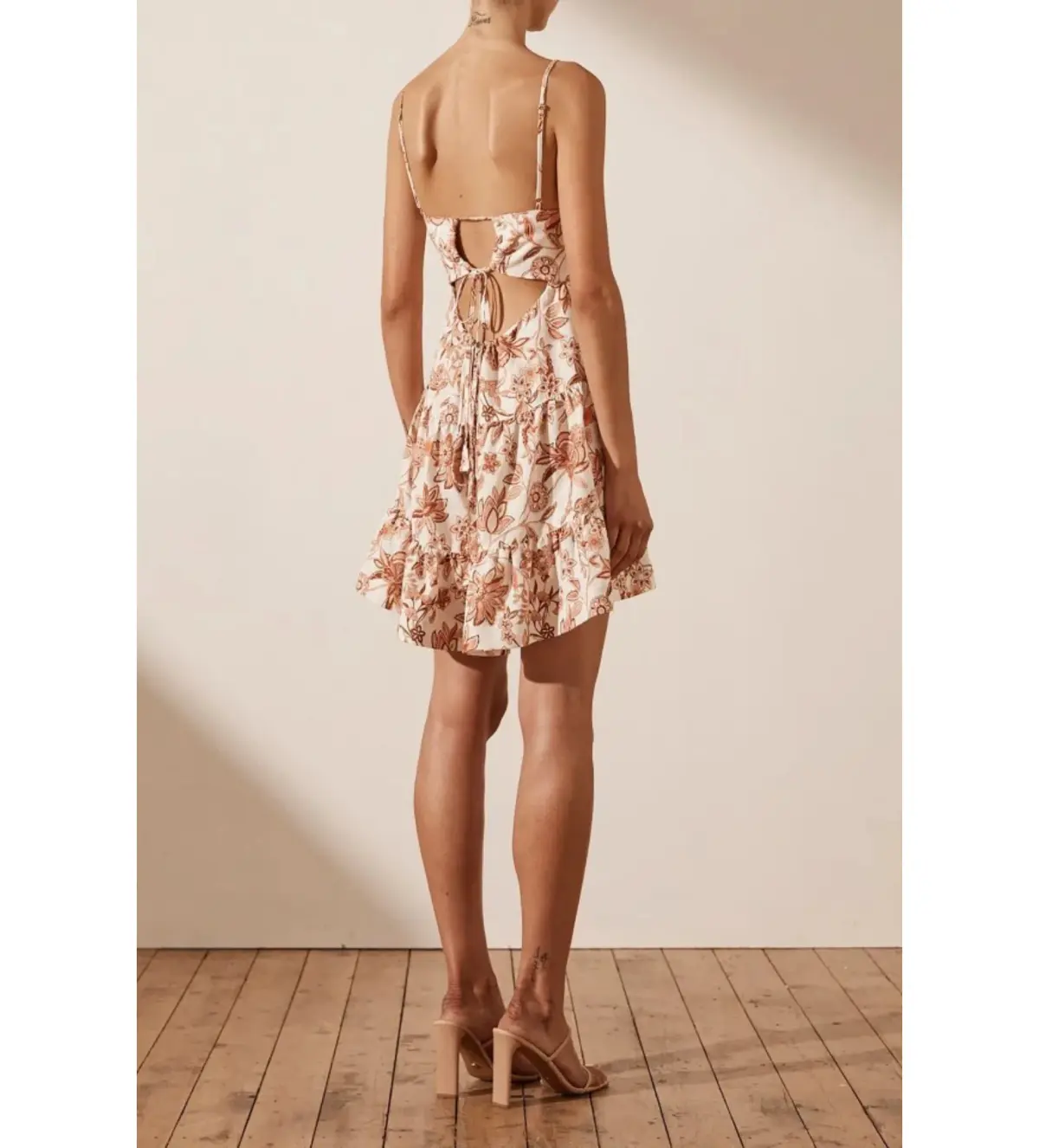 Shona Joy Carolina Linen Tiered Mini Dress in Print Size XS / AU 6 - Image 2