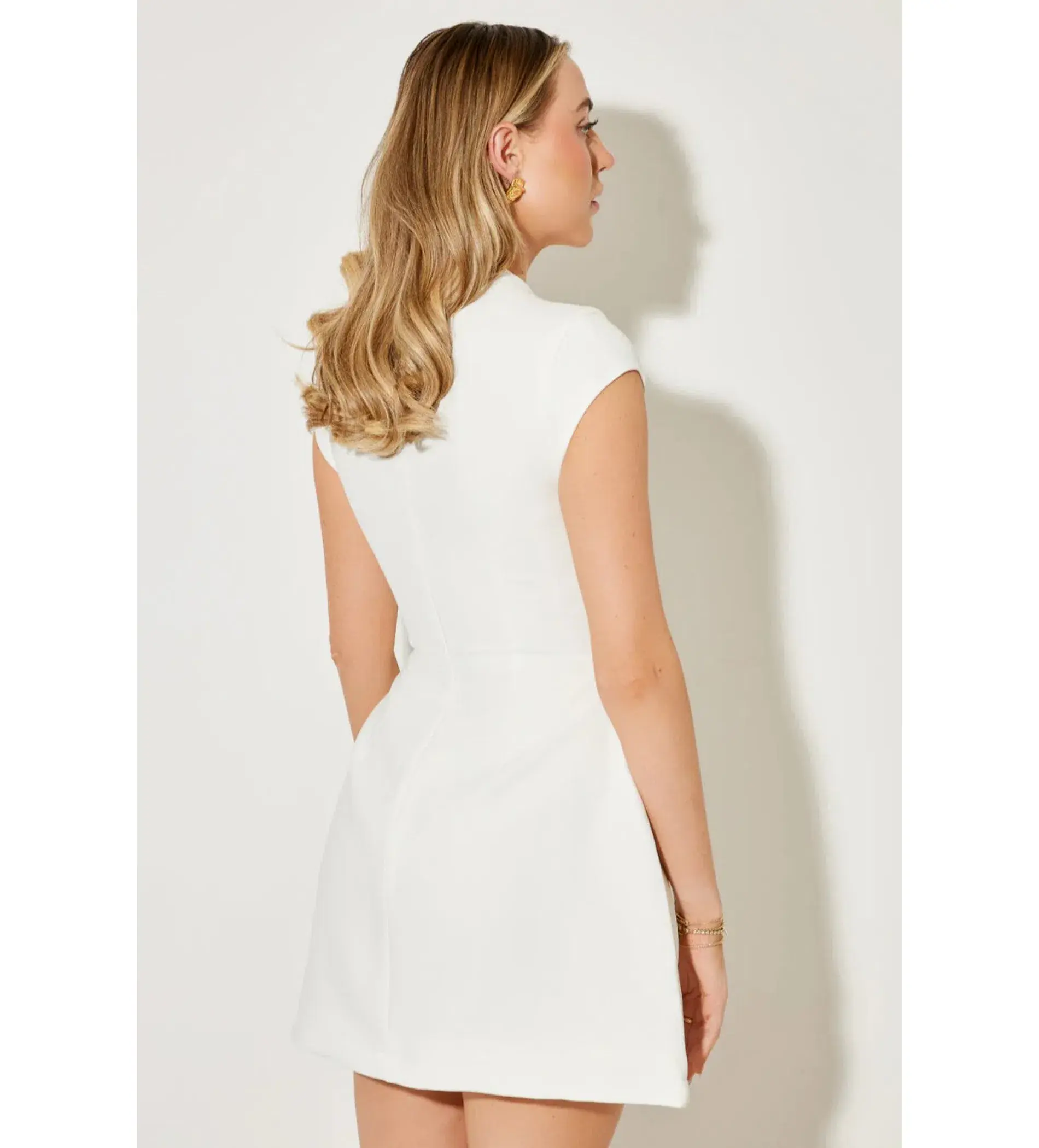 Odd Muse The Ultimate Muse Cap Sleeve Mini Dress White Size S/AU 8  - Image 2