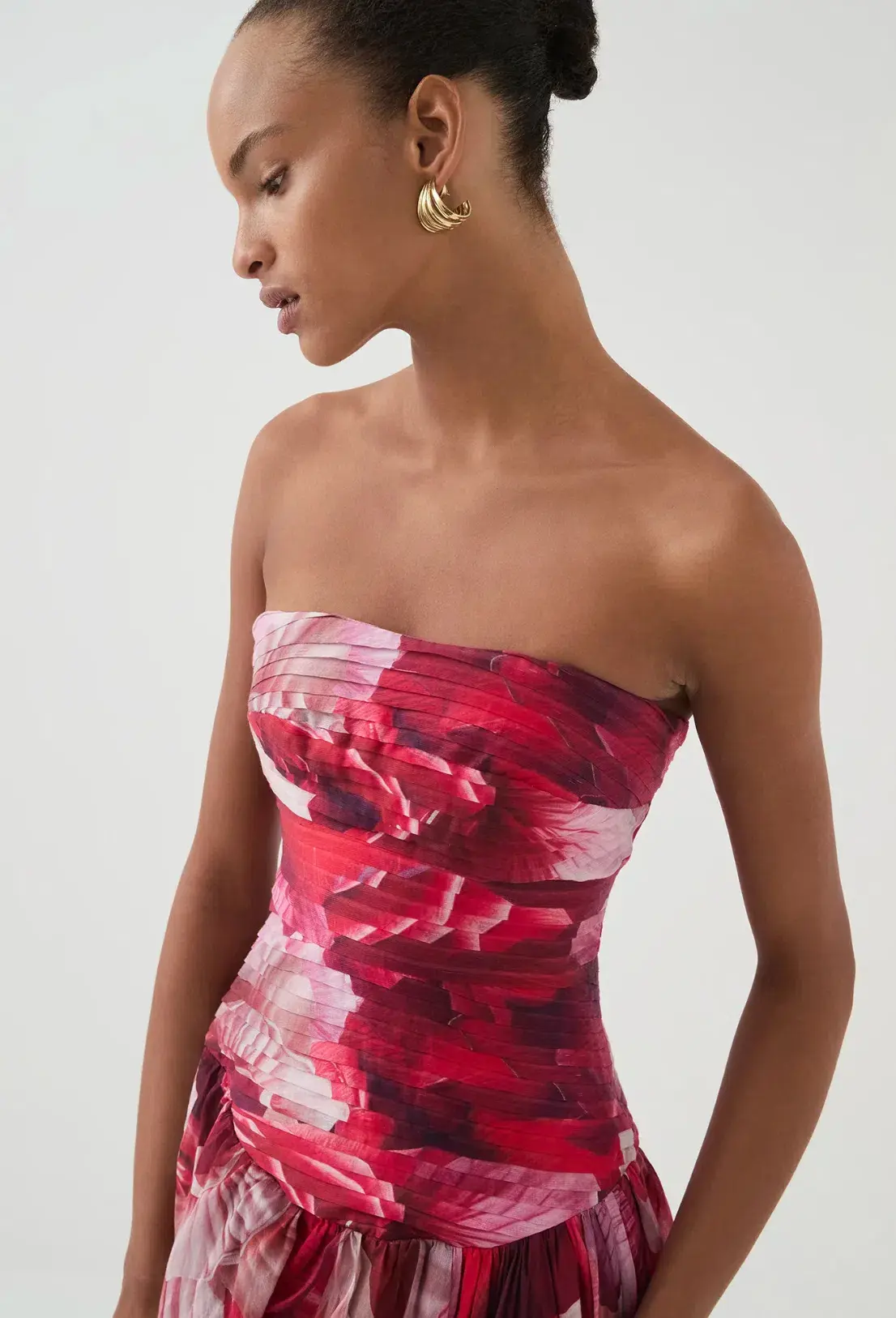 Aje Flora Maxi Gown Prismatic Floral Red Size S / AU 8 - Image 2