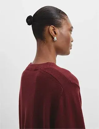 Country Road Organically Grown Cotton Blend Crop Crew Neck Knit Size 16/XL for rent on The Volte - main image