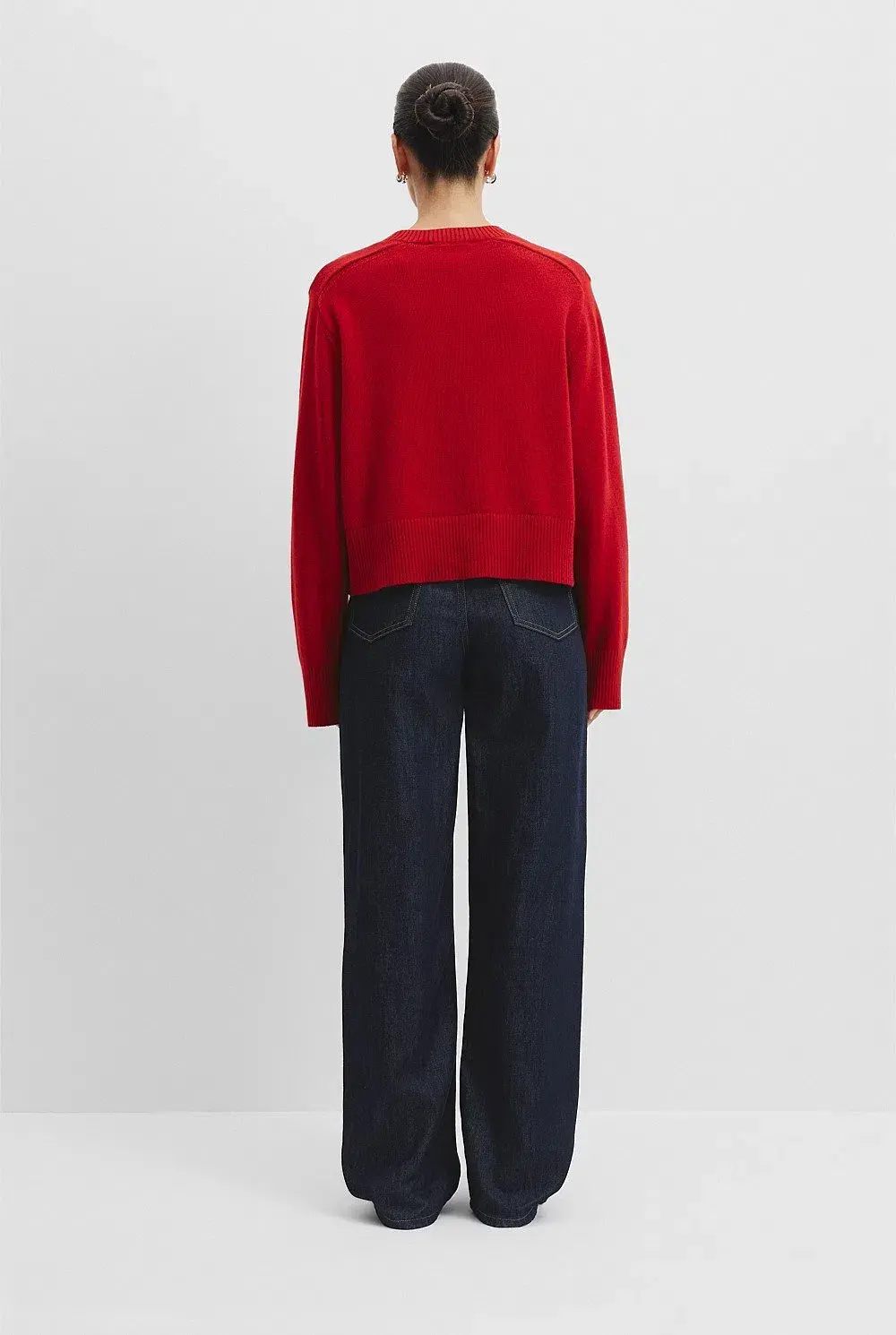Country Road Organically Grown Cotton Blend Crop Crew Neck Knit Red Size AU  for rent on The Volte - main image